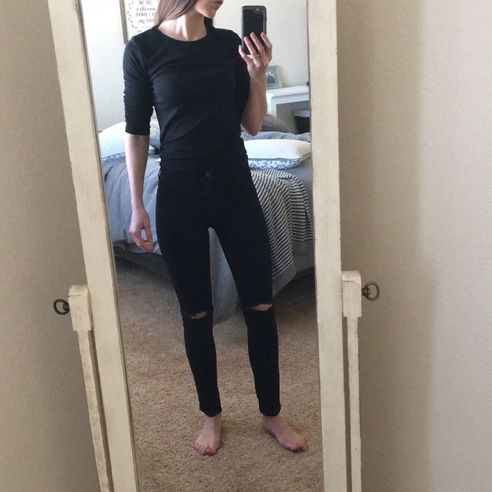 High Waisted Skinny Jeans w/ Knee Cutouts